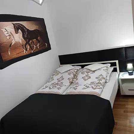 Apartament Niko Gniezno Zewnętrze zdjęcie